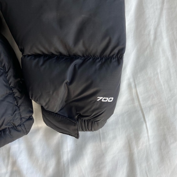North Face Puffer Jacket - Picture 3 of 3
